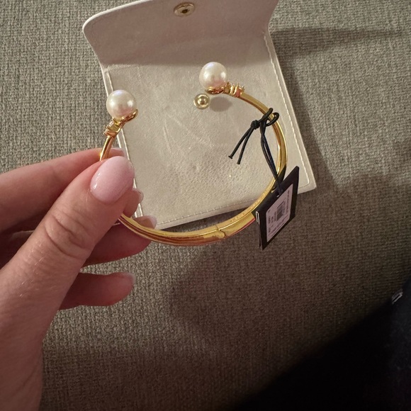 Kate Spade Gold Bangle with Pearl Accents - Picture 1 of 4
